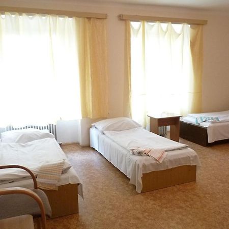 Ats Hostel Jednota Praga Zewnętrze zdjęcie