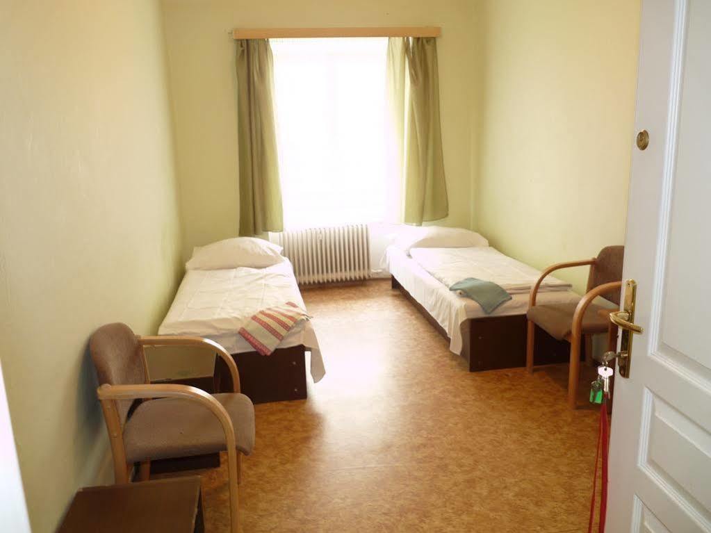 Ats Hostel Jednota Praga Zewnętrze zdjęcie